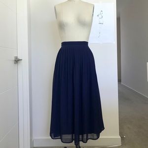 Midi skirt